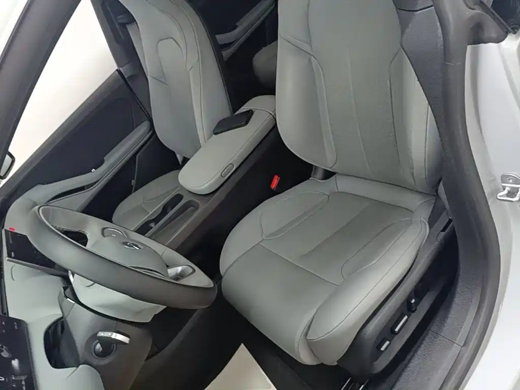 NIO ET5T — миниатюра 15