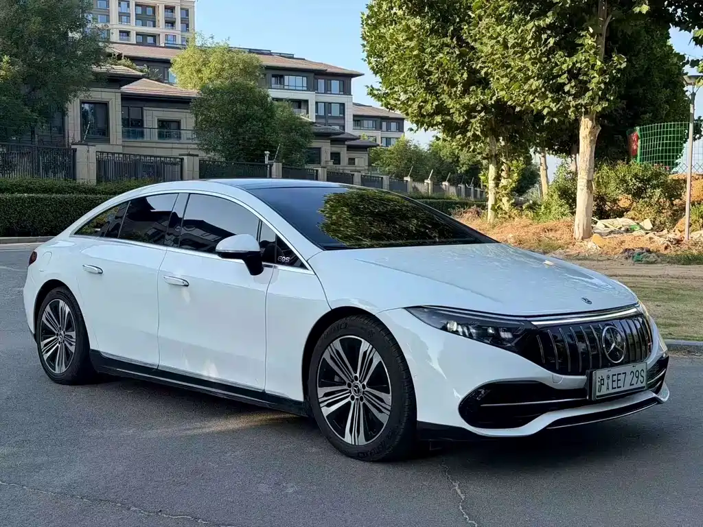 Mercedes-Benz EQS — миниатюра 3