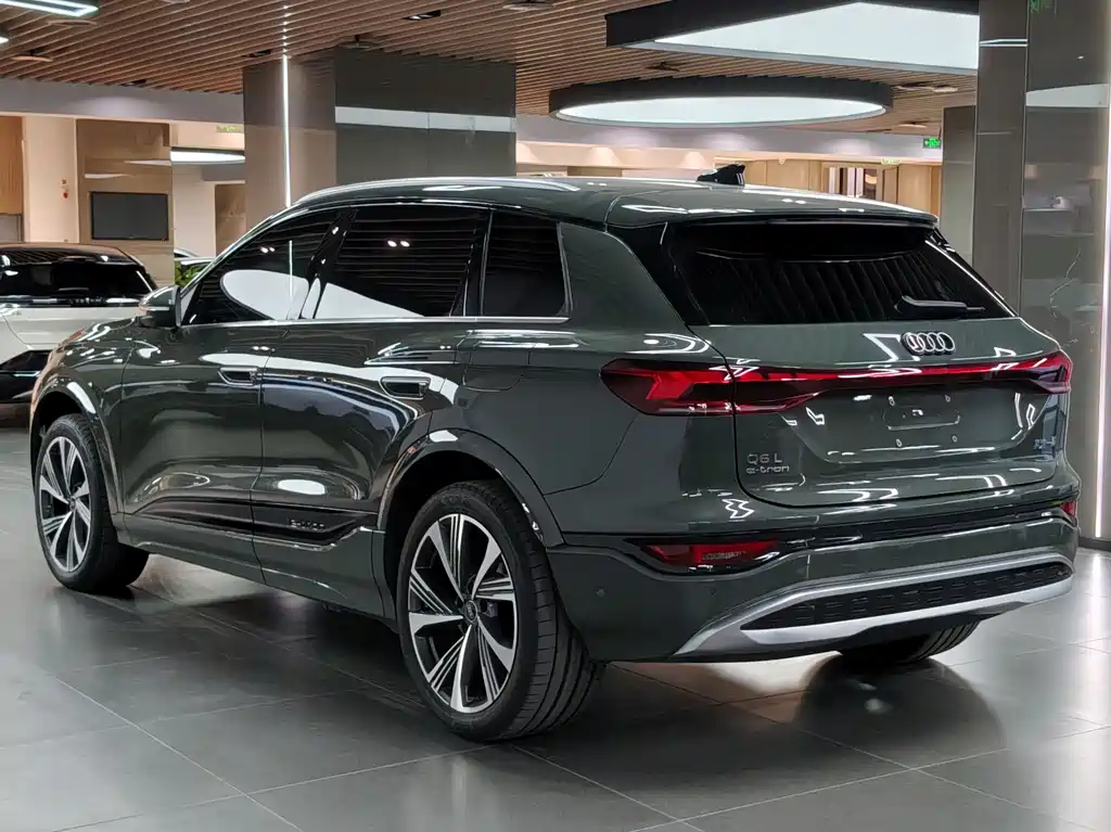 Audi Q6L e-tron
