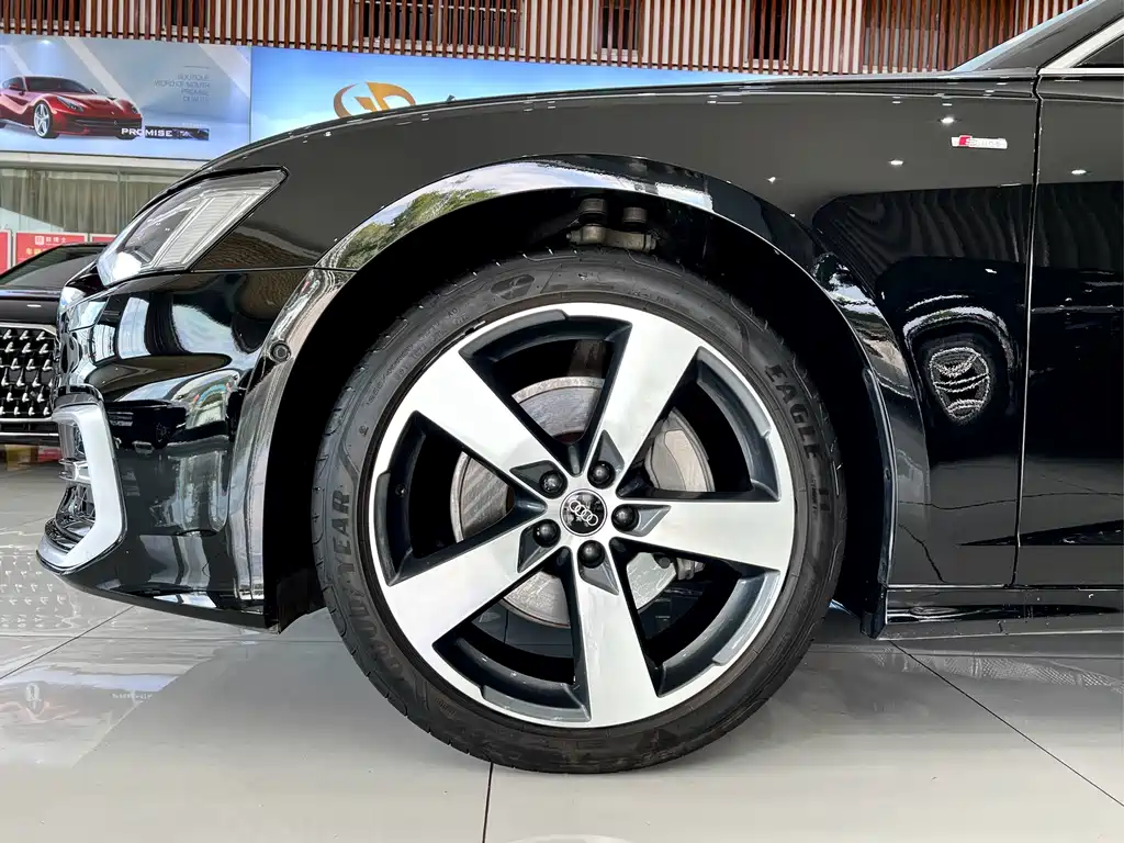 Audi A6L — миниатюра 25