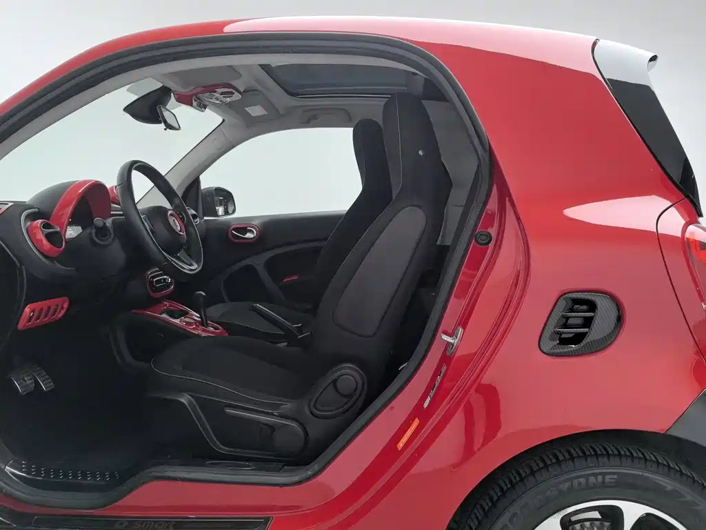 smart Smart Fortwo — миниатюра 10