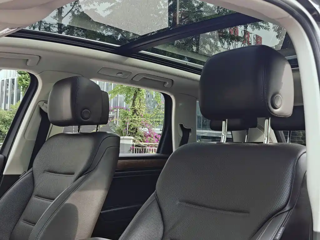 Volkswagen Touareg 2018 3.0TSI
