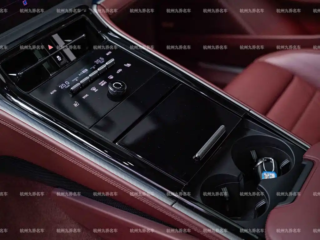 Porsche Panamera — миниатюра 20