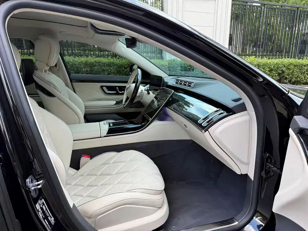 Mercedes-Benz S-Class — миниатюра 10