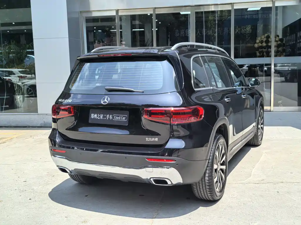 Mercedes-Benz GLB 2025 GLB 220 Fashion