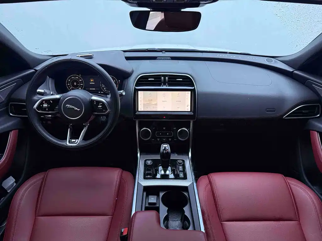 Jaguar XEL — миниатюра 7