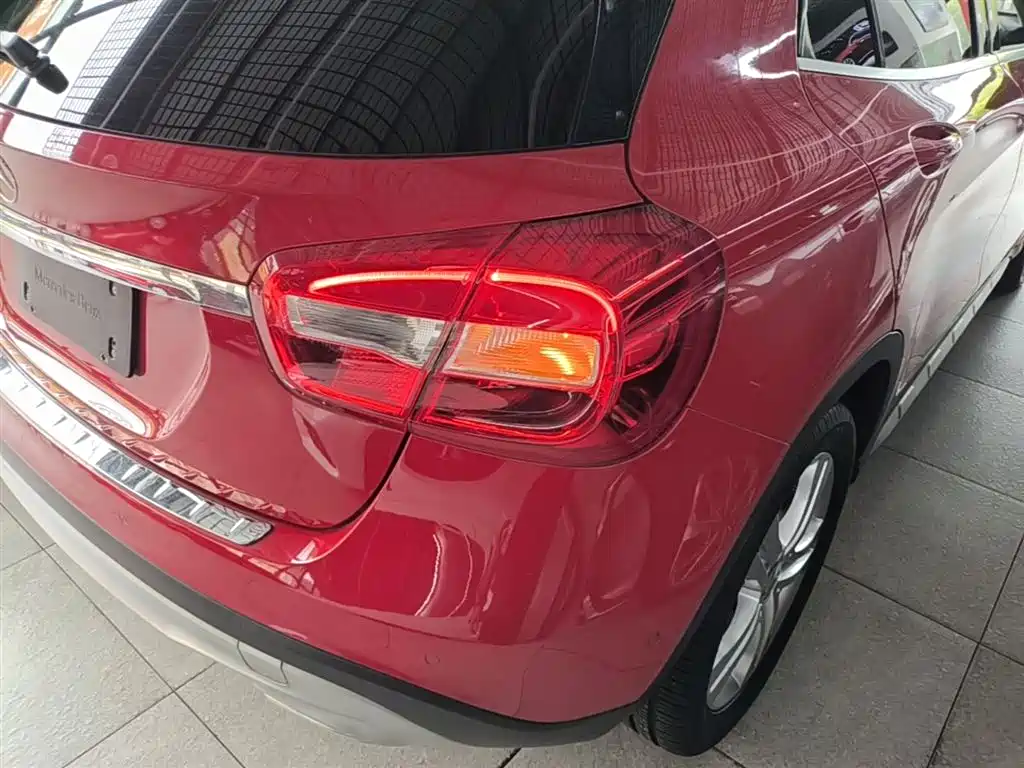 Mercedes-Benz GLA 2016 GLA 200