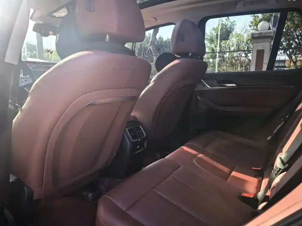 BMW X3 — миниатюра 5
