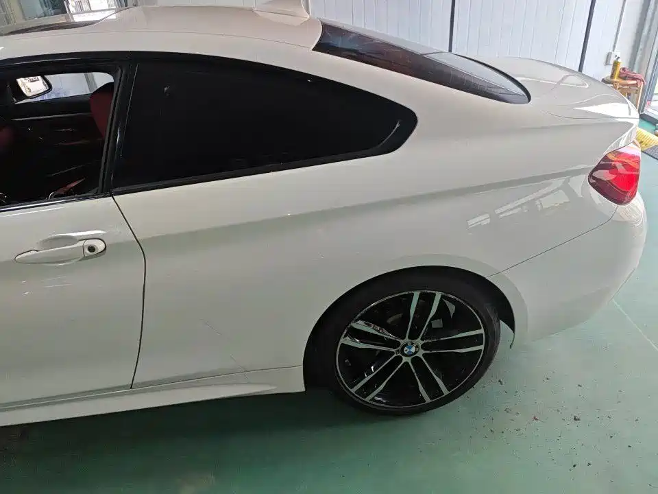 BMW 4 Series — миниатюра 12