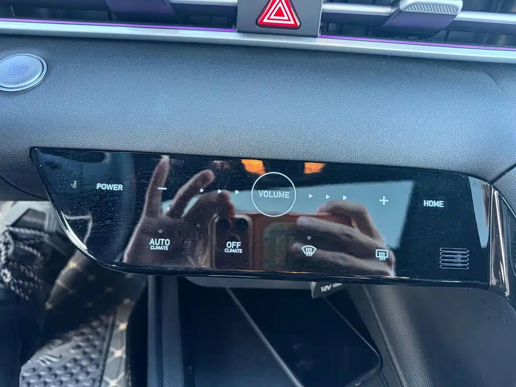 Hyundai Elantra 2022 — фото 14