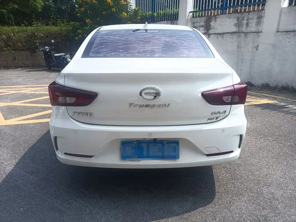 GAC TRUMPCHI GA4