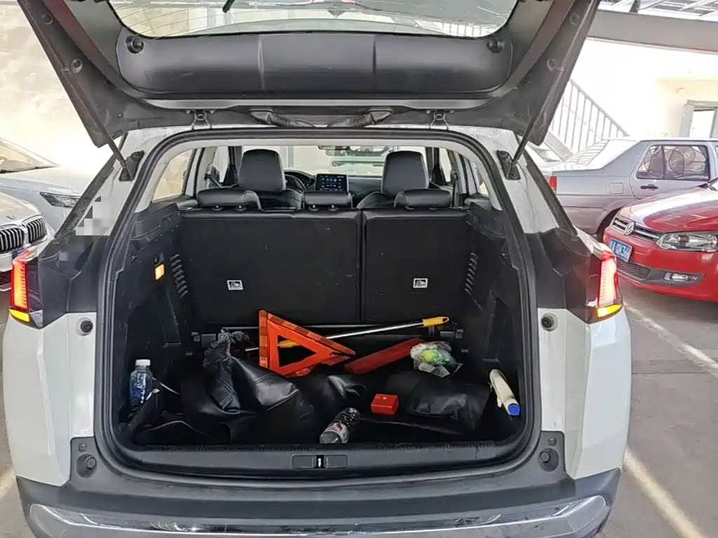 Peugeot 4008 — миниатюра 19