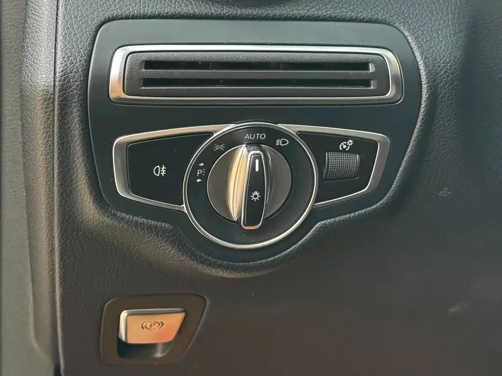 Mercedes-Benz GLC — миниатюра 25