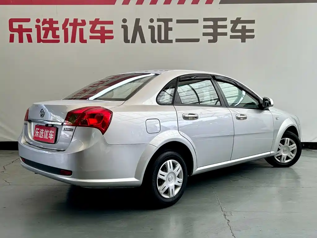 Buick Excelle — миниатюра 5