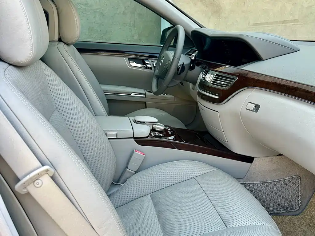 Mercedes-Benz S-Class S 2010 S 350 L Luxury