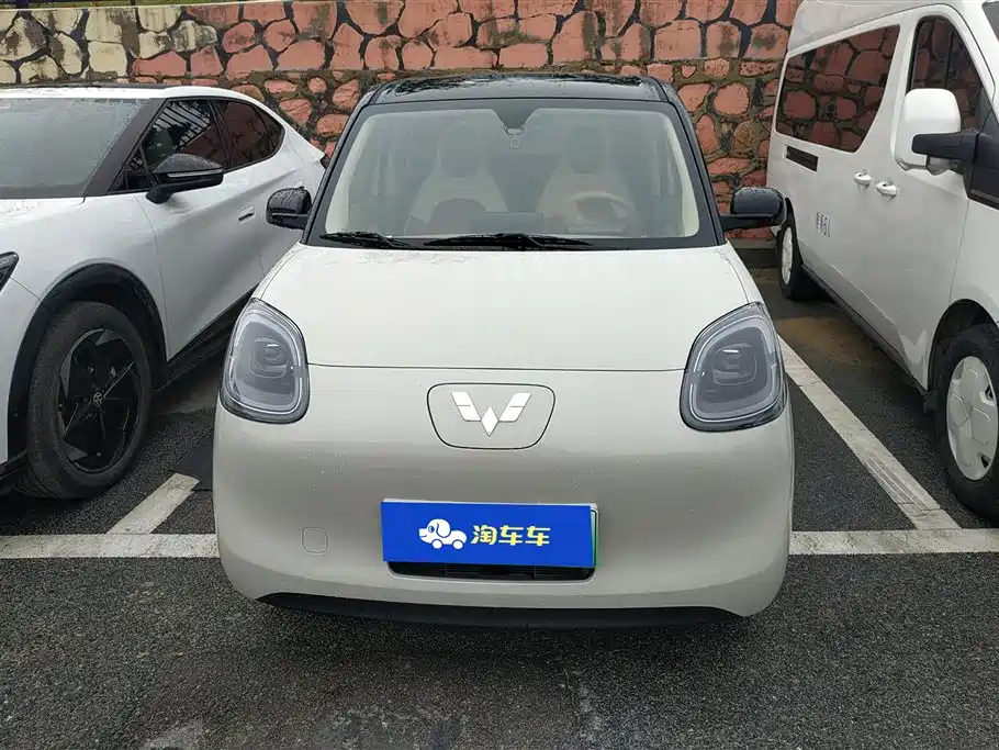 Wuling Mini EV MINIEV 2025 Premium +