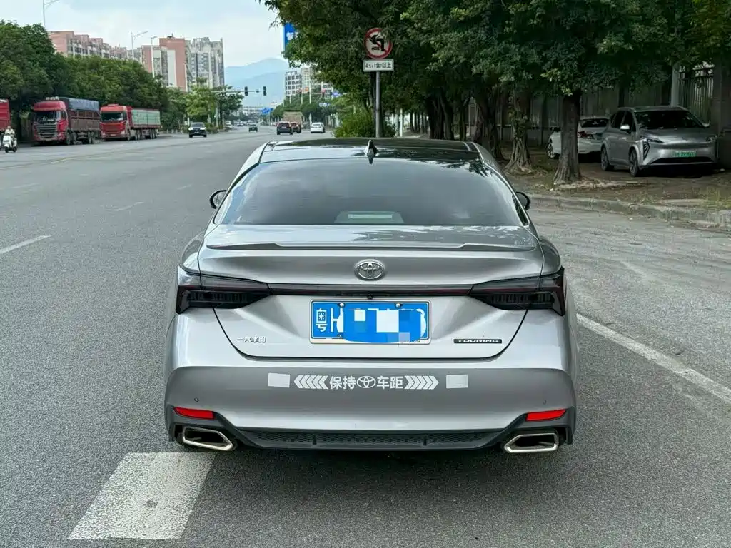 Toyota Avalon — миниатюра 5