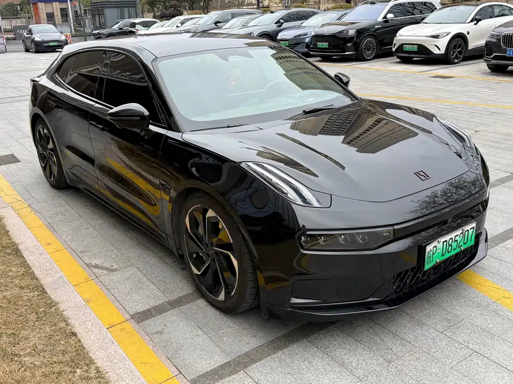 ZEEKR EXTREME KRYPTON 001