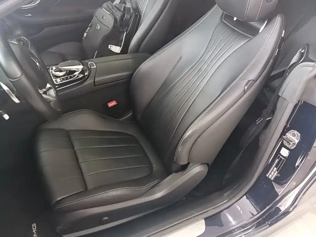 Mercedes-Benz E-Class (Import) — миниатюра 15