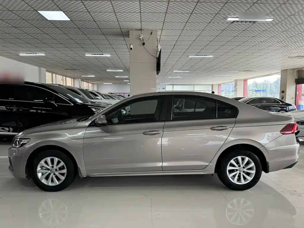 Volkswagen Bora — миниатюра 20