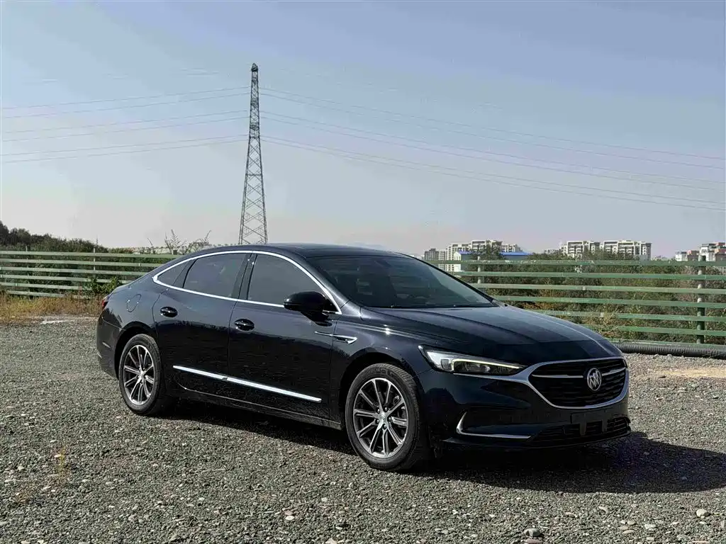 Buick LaCrosse — миниатюра 3