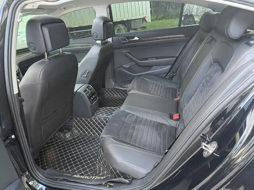 Volkswagen Magotan 2017 330TSI DSG Luxury