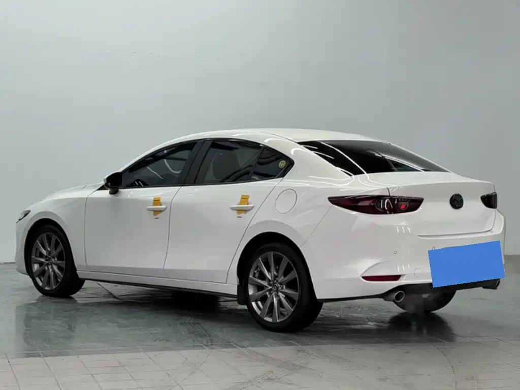 MAZDA 3 ANGKESAILA