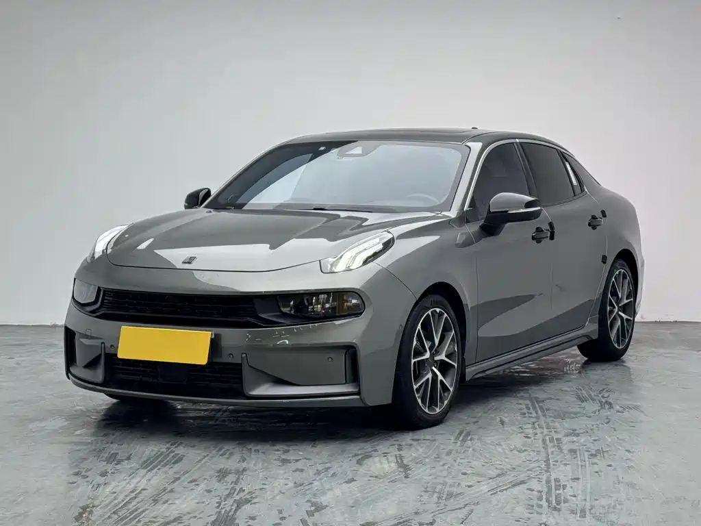 Купить Lynk & Co 03