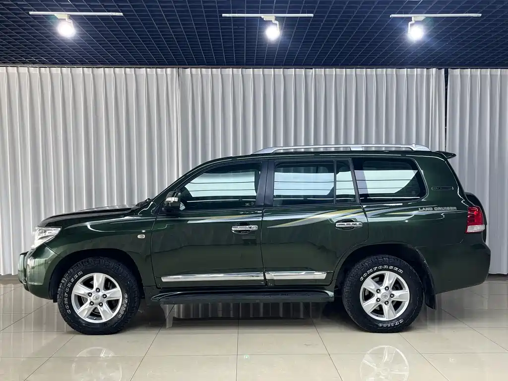 Toyota Land Cruiser — миниатюра 16