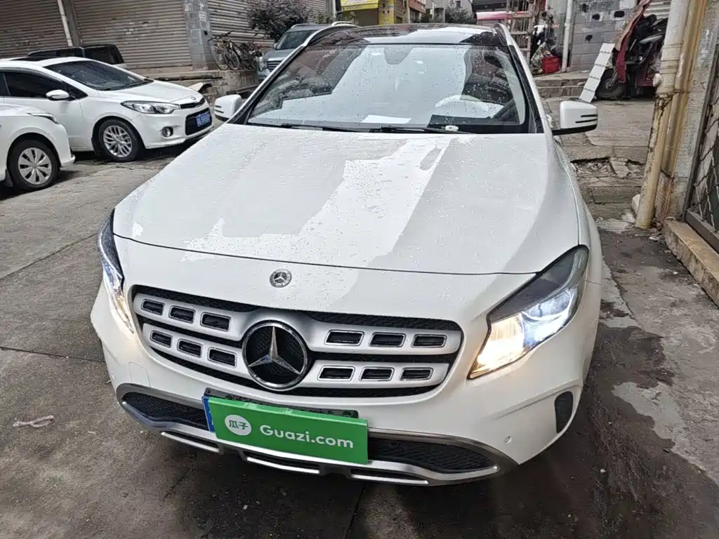 Mercedes-Benz GLA — миниатюра 3
