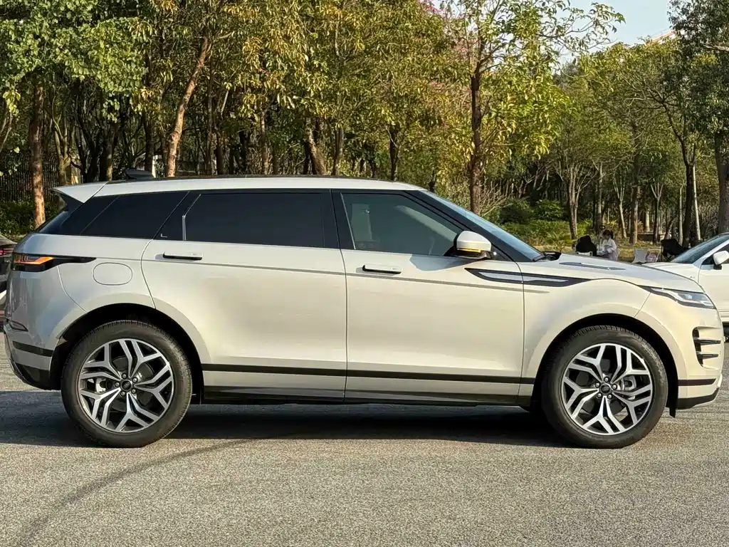 LAND ROVER RANGE ROVER AURORA