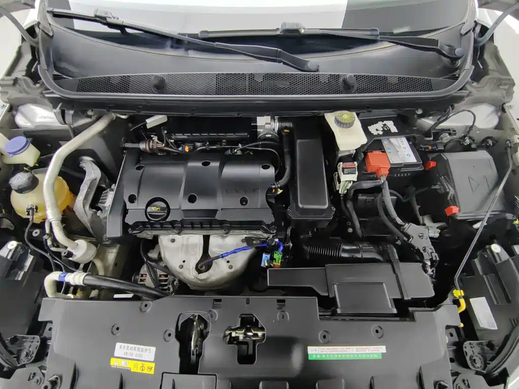 Peugeot 308 — миниатюра 6