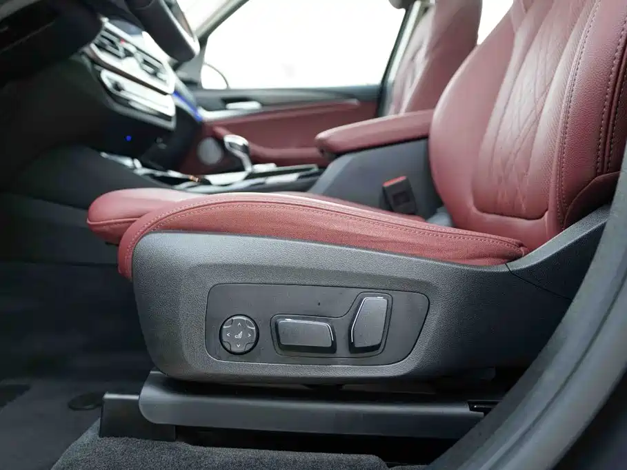 BMW X3 — миниатюра 12