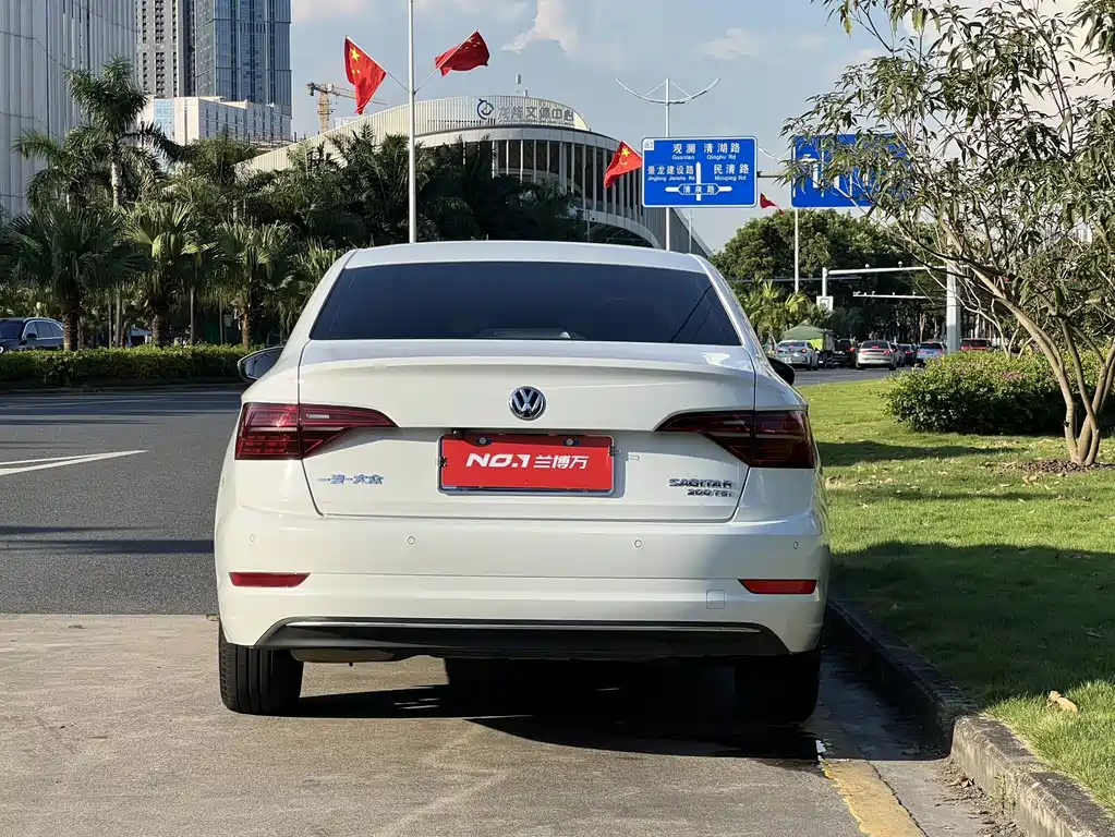 Volkswagen Sagitar — миниатюра 7