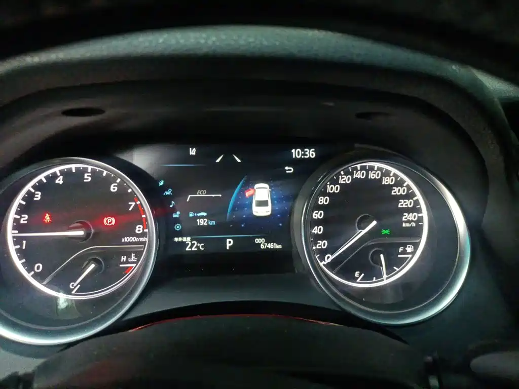 Toyota Camry — миниатюра 7