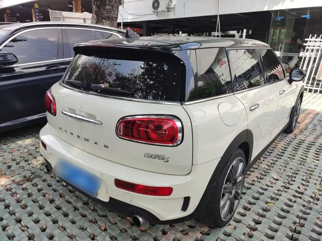 MINI Mini Clubman — миниатюра 7