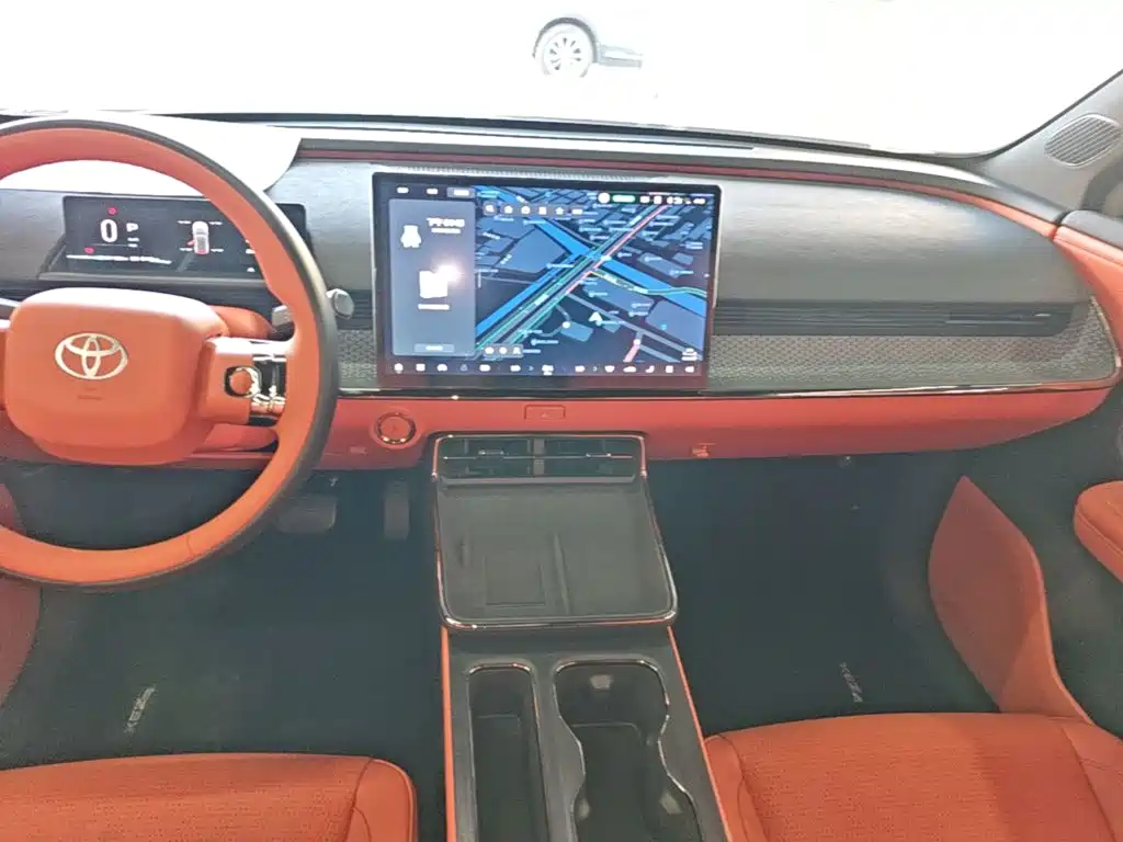 Toyota bZ3X — миниатюра 13