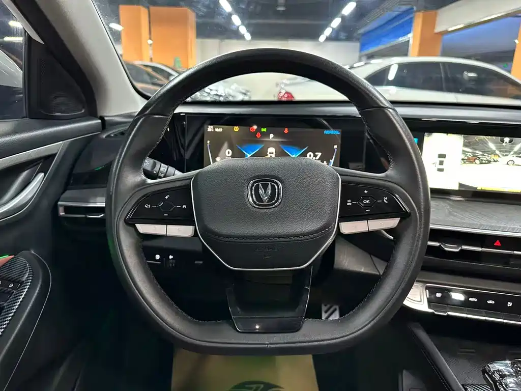 Changan Eado — миниатюра 10