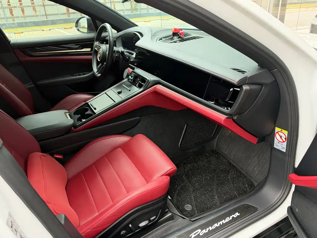 Porsche Panamera — миниатюра 11