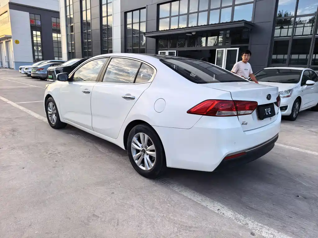 Kia K4 — миниатюра 4