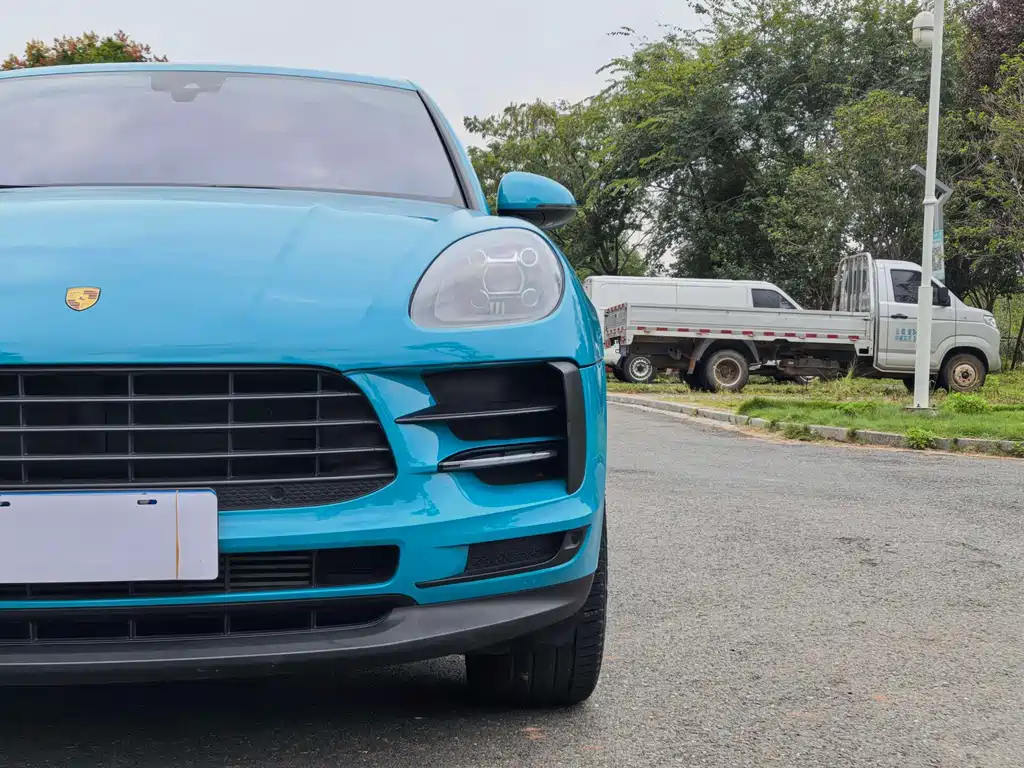 Porsche Macan — миниатюра 15