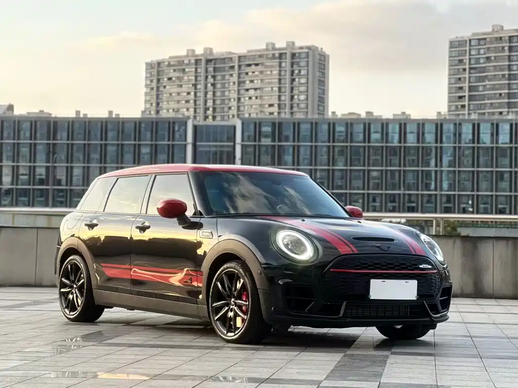 MINI JCW CLUBMAN 2023 — фото 3