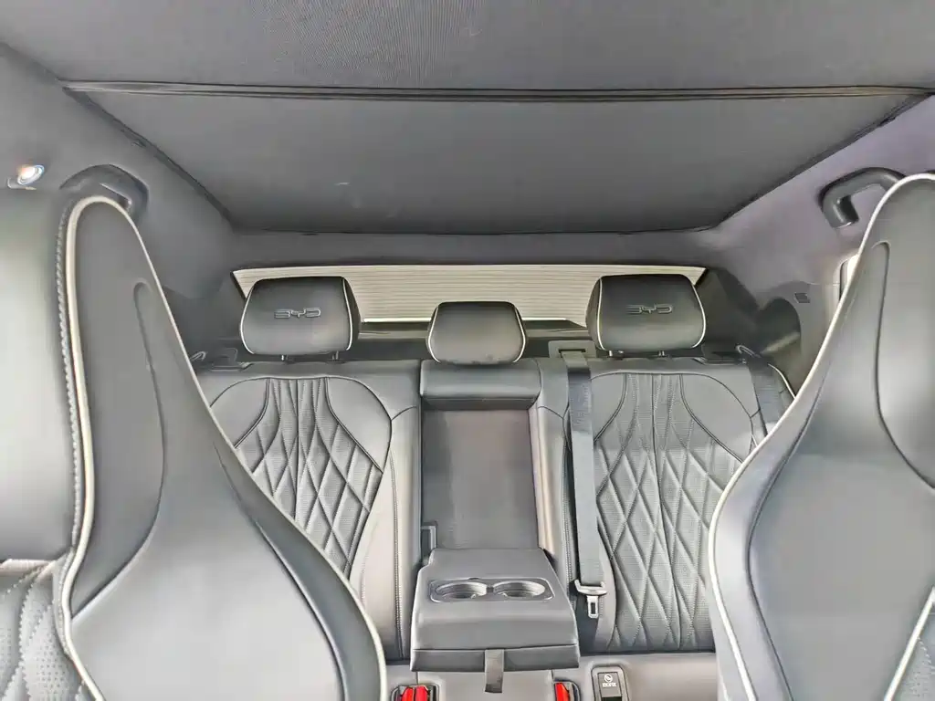 BYD Seal — миниатюра 16