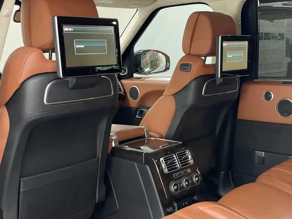 Land Rover Range Rover — миниатюра 19