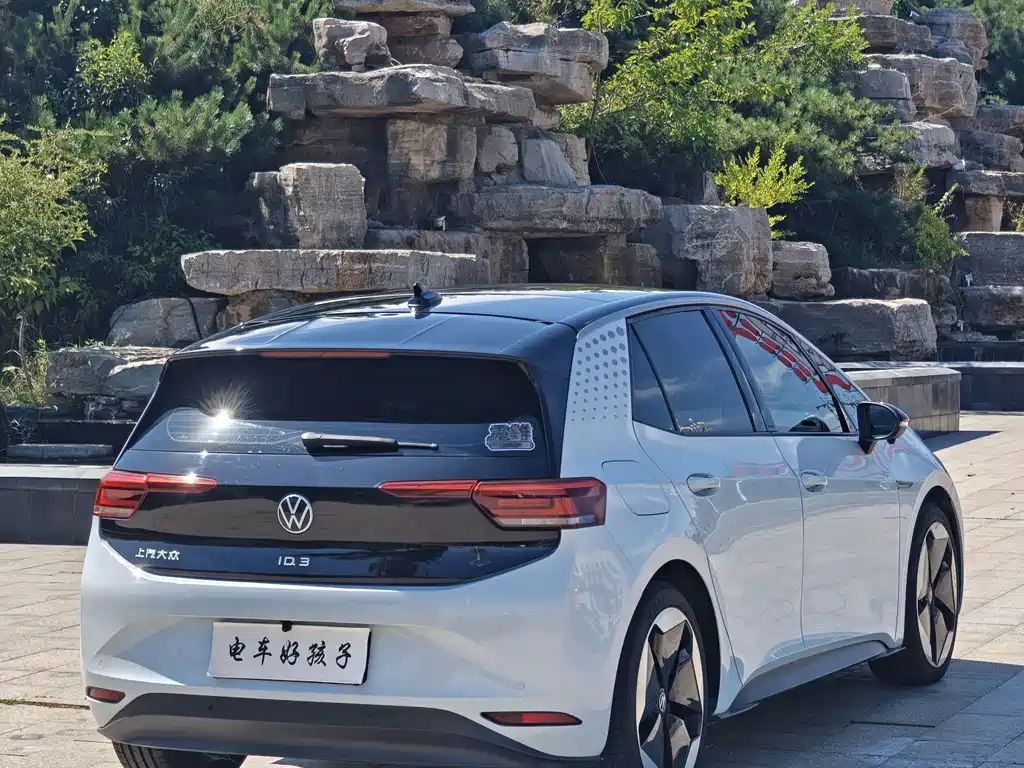 Volkswagen ID.3 — миниатюра 6