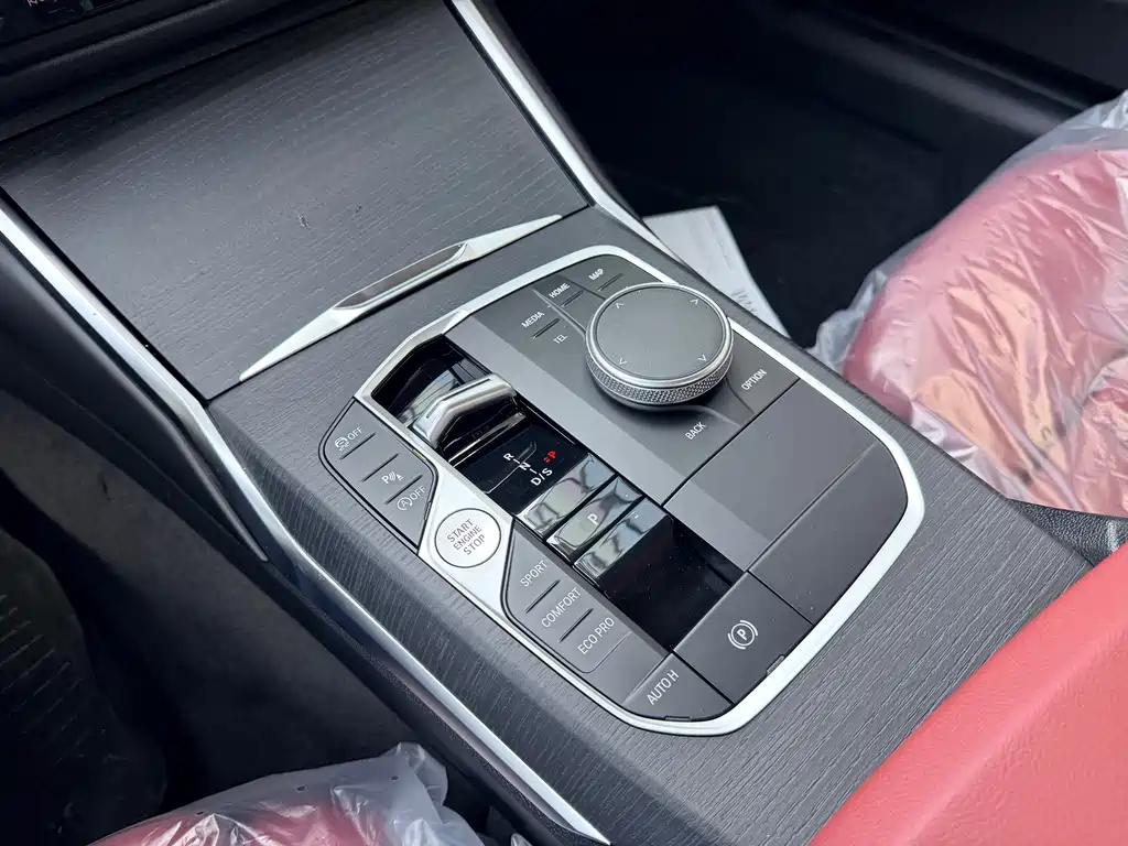 BMW 4 Series — миниатюра 12