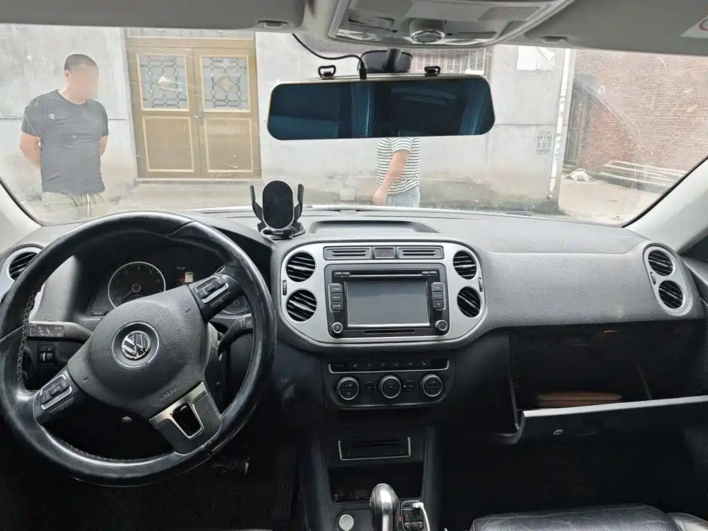 Volkswagen Tiguan — миниатюра 5