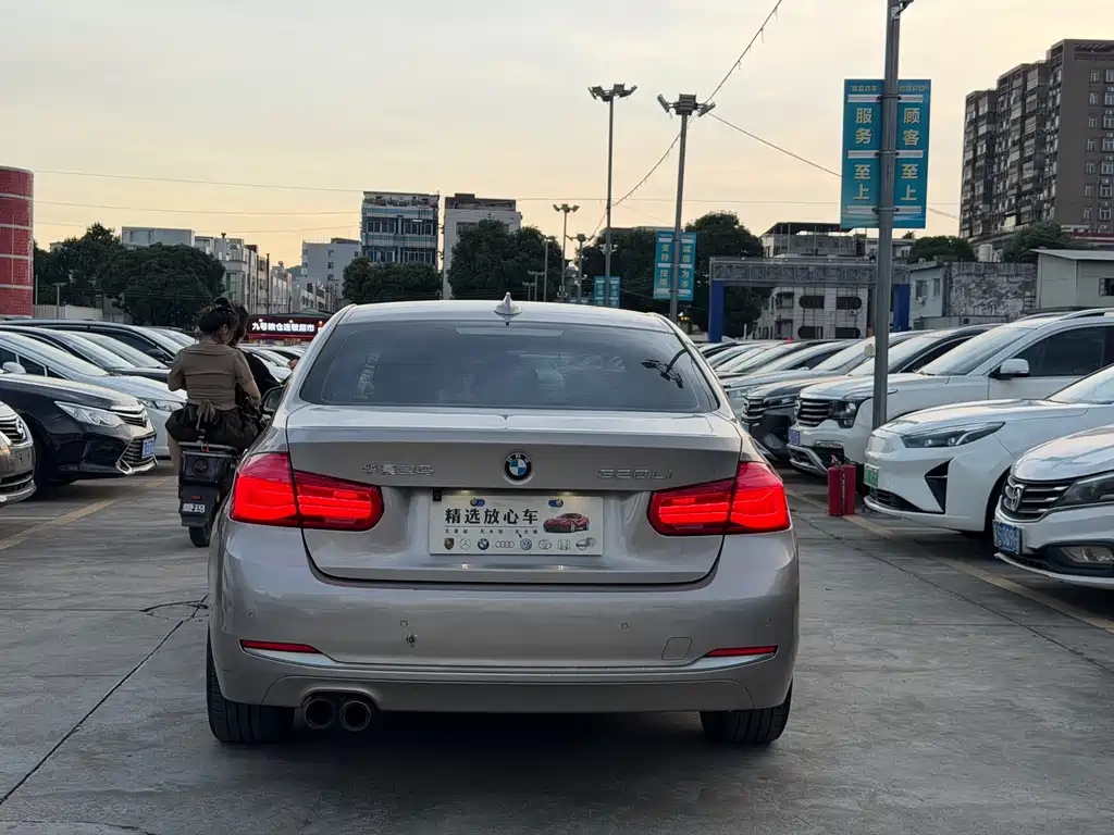 BMW 3 Series — миниатюра 5