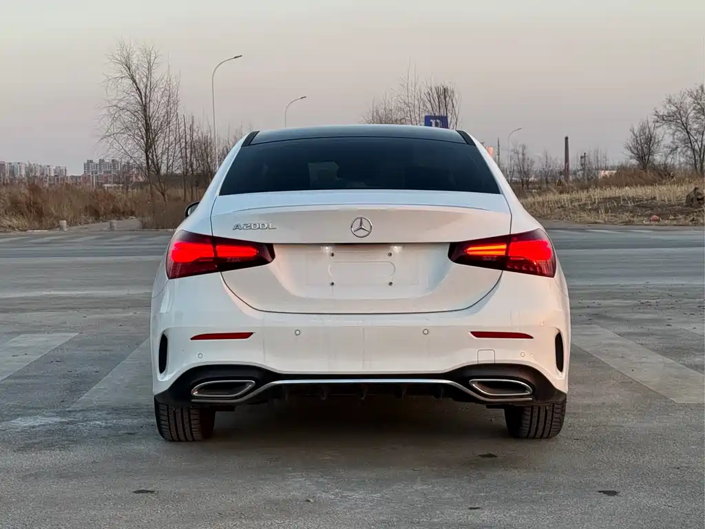 MERCEDES-BENZ A CLASS