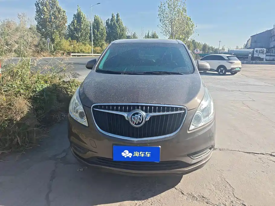 Buick GL8 — миниатюра 2